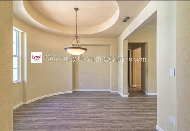 Building Photo - 4 br, 3.5 bath House - 390 Lanfranco Circle