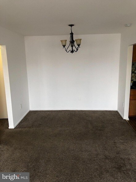 Building Photo - 4423 Romlon St