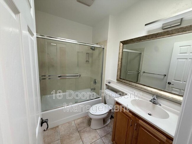 Building Photo - 1935 Felspar St