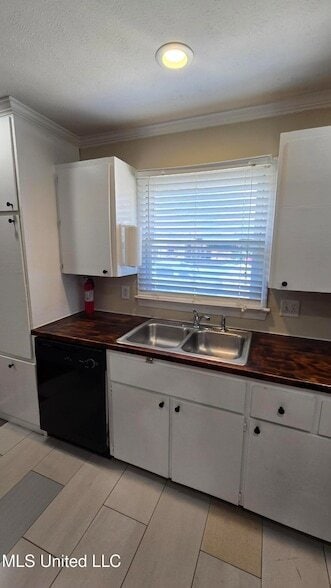 Building Photo - 933 Glastonbury Cir