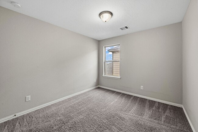 Building Photo - 12806 Crombie Dr