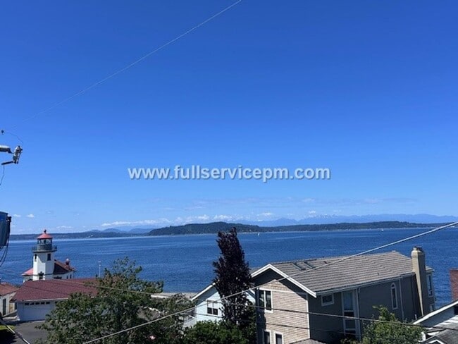 Building Photo - Alki Beach Living! Comfy 1 BD! Puget Sound Views! Super Sunsets!