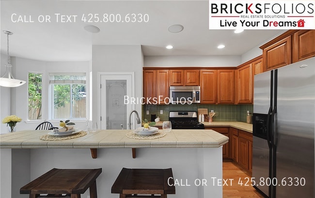 Building Photo - Welcoming Home in Bothell, Ideal for Relax...