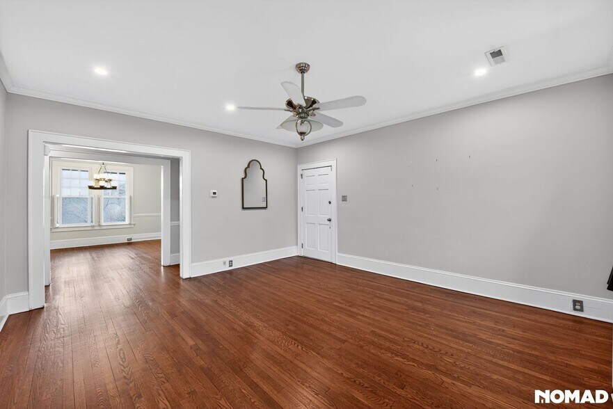 Building Photo - 222 Providence Rd