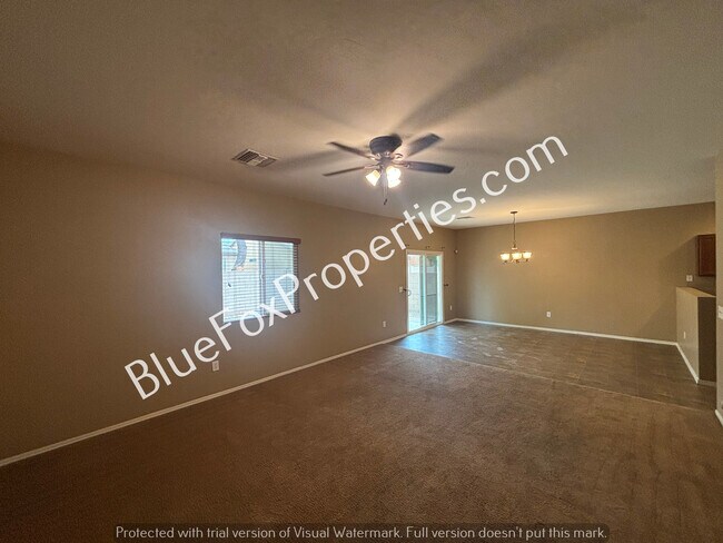 Building Photo - 6959 S Red Maids Dr