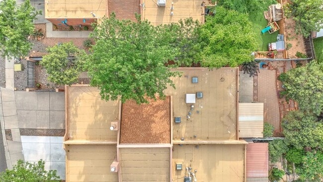Building Photo - Midtown Santa Fe 3 Bed, 2 Bath, 2 Car Garage and EV Charger