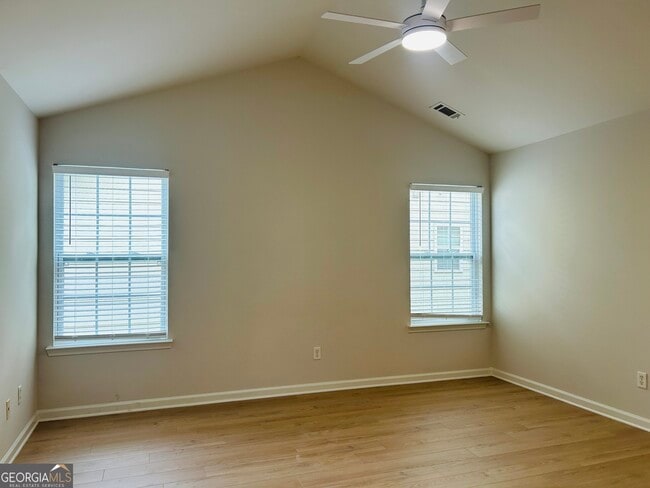 Building Photo - 11 Rockcress Ct