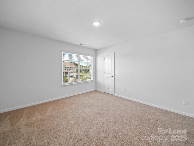 Building Photo - 1008 Hudson Taylor Ln