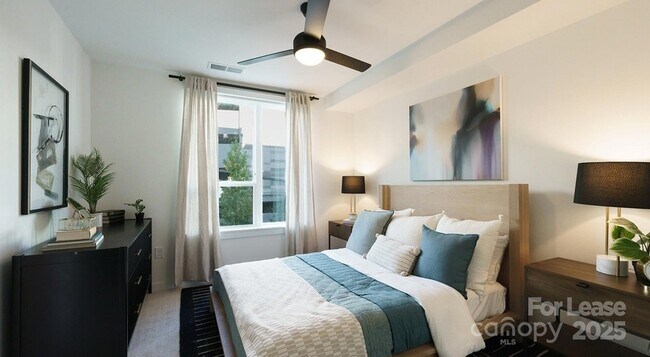 Building Photo - 1133 Harding Pl