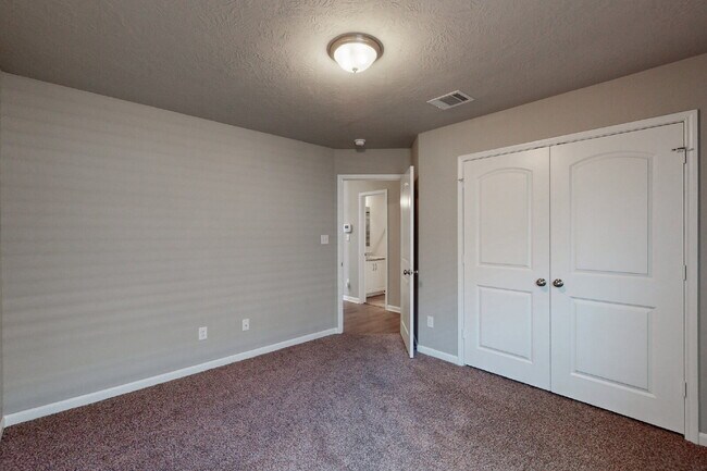 Building Photo - 3 Bedrooms | 2 Bathrooms | 1,454 SF | Built in 2017 | 2-Car Garage With Lawn Care included and al...