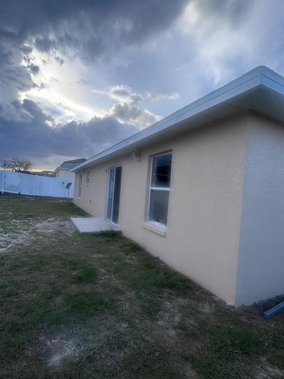 Building Photo - 8 Sawfish Ct