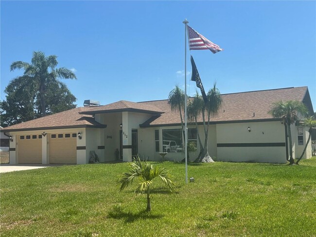 Primary Photo - 212 Jefferson Ave