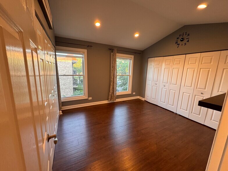 Primary Bedroom - 5604 Tinder