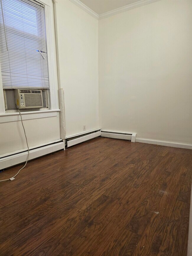 Building Photo - 426 Fairmount Ave