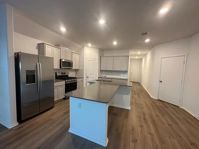 Building Photo - 408 Golden Grove Pkwy