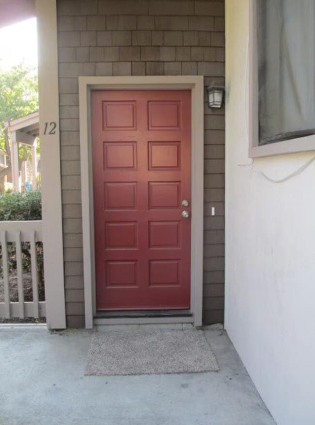 Building Photo - 850 Bellomy St