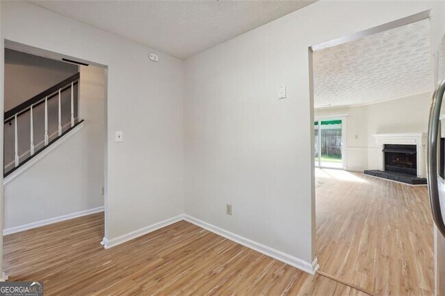 Building Photo - 1070 Travelers Trail