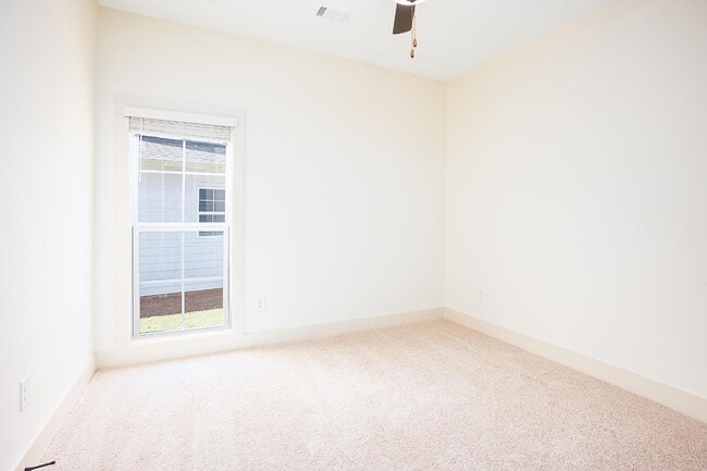 Building Photo - 7355 U.S. Hwy 280 W