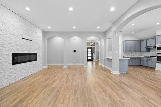 Building Photo - 17526 Golden Glade Ln