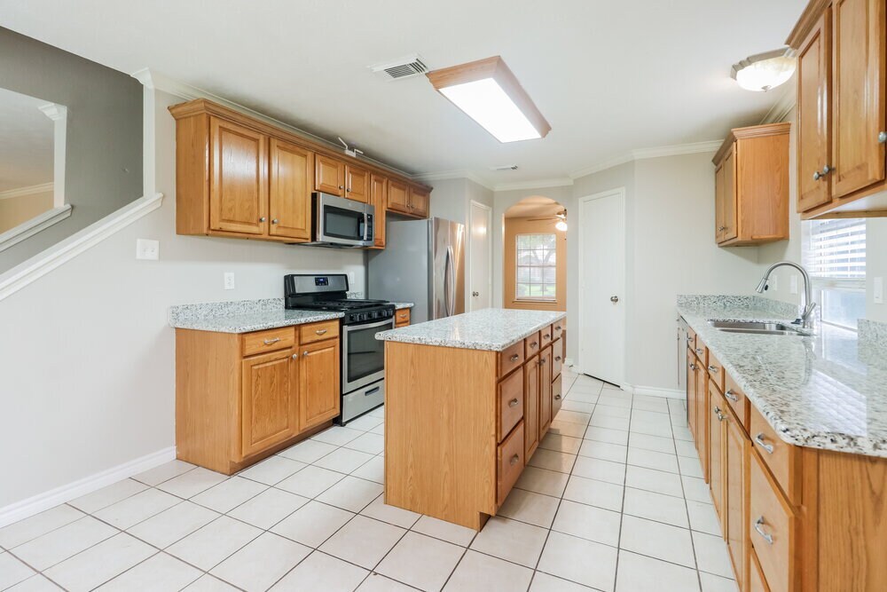 Building Photo - 3831 Woodlace Dr
