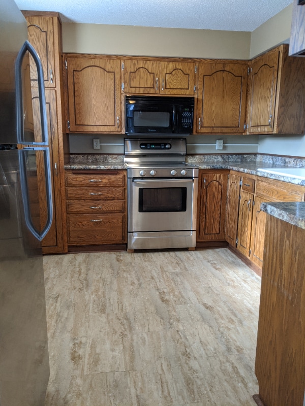 Building Photo - 823.5 6th N St