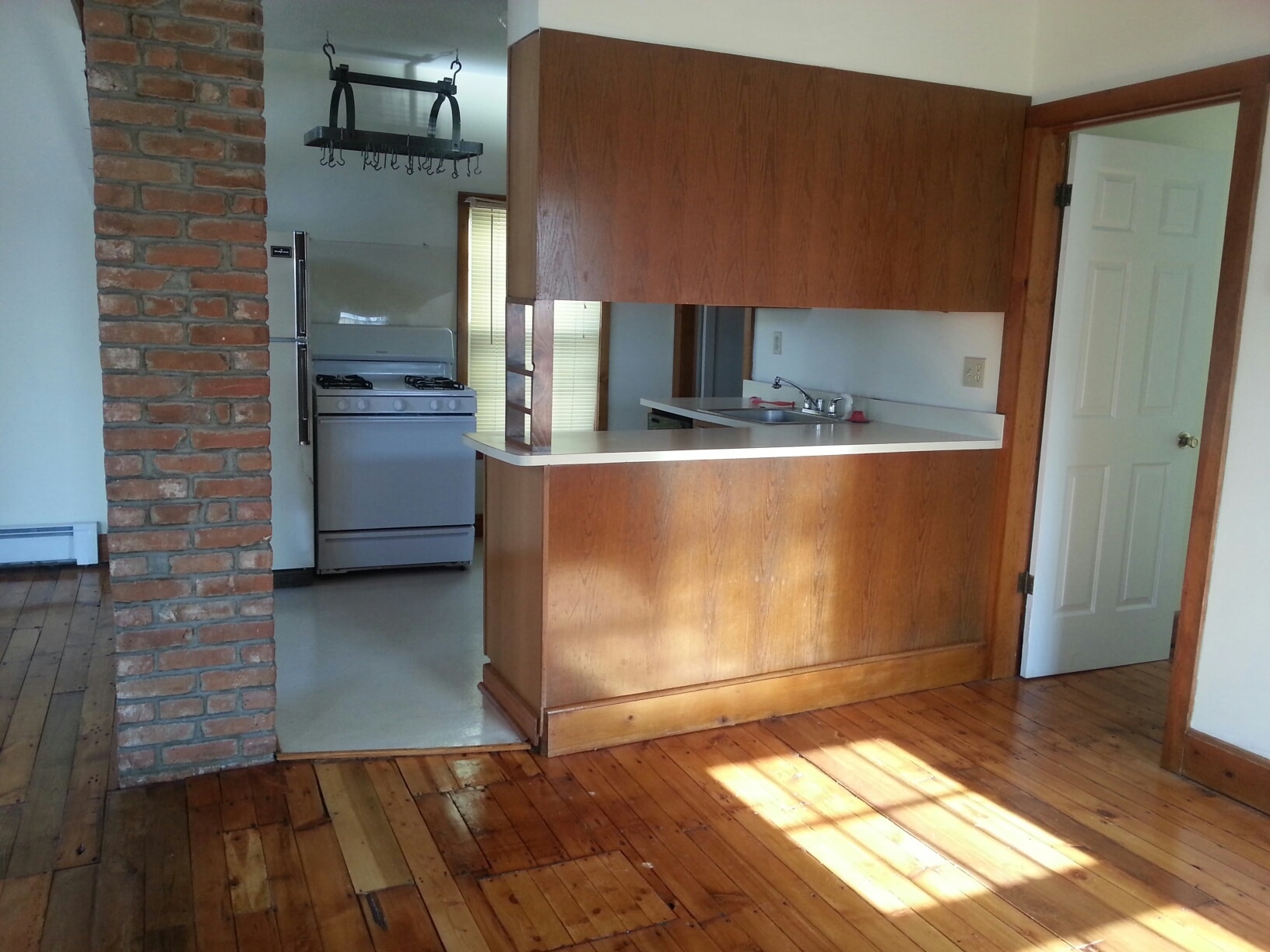 Building Photo - 529 Quinnipiac Ave