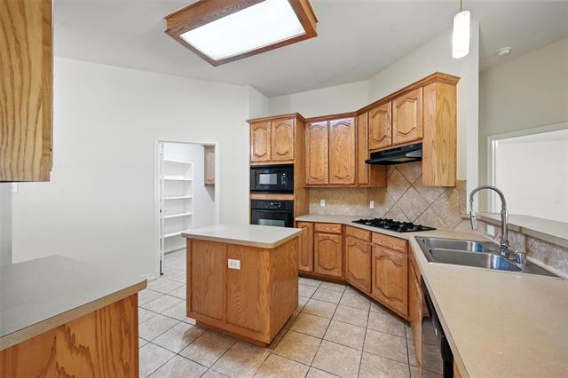 Building Photo - 3632 Vista Verde Tr