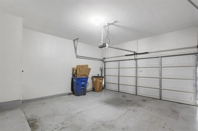 Building Photo - 9405 Billingham Trail