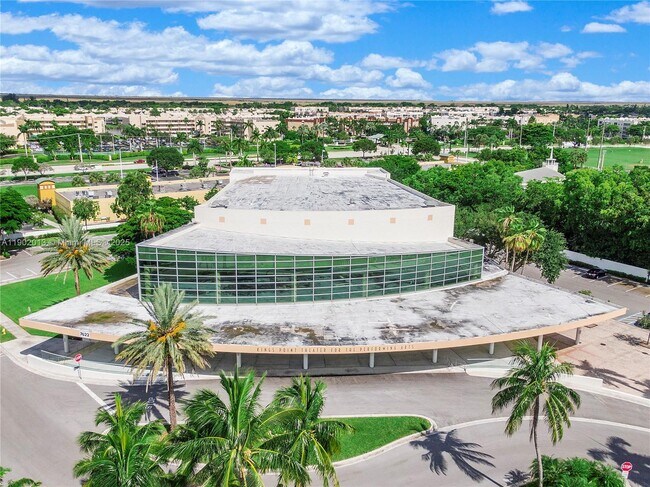 Building Photo - 9599 Weldon Cir