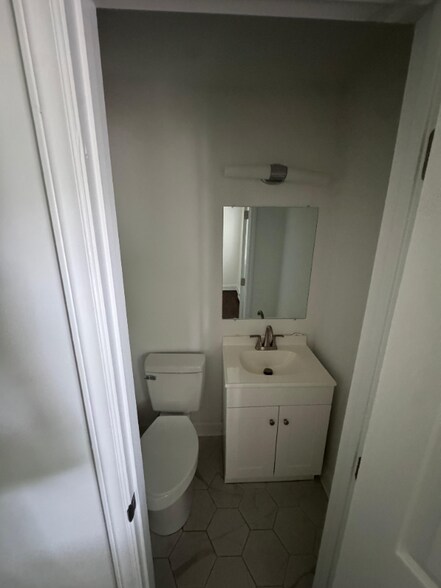 Building Photo - 6415 Hidden Forest Dr