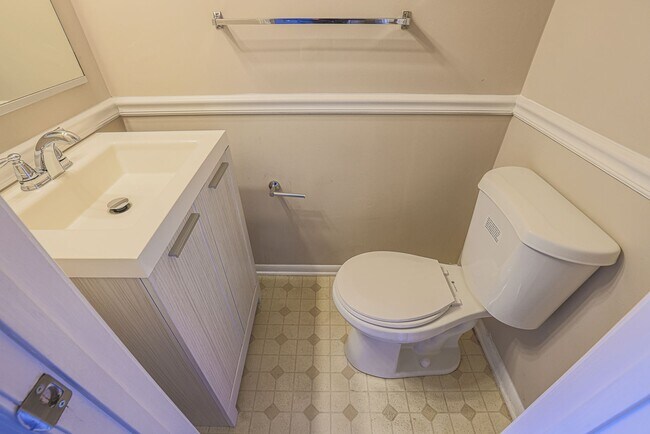 Building Photo - 1237 Splashing Brook Dr