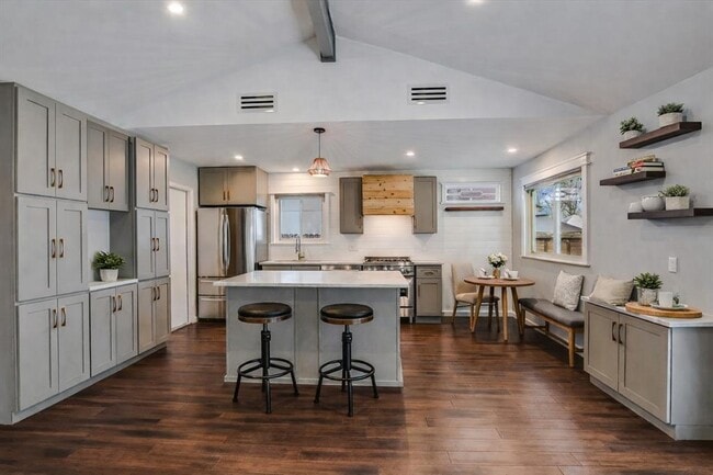 Building Photo - 6109 Merriwood Dr