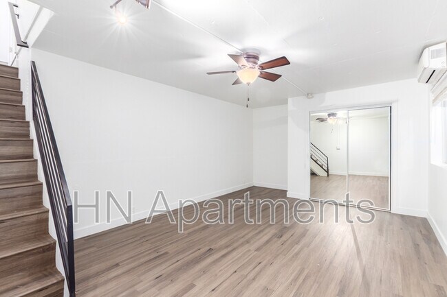 Building Photo - 4129 N 33rd Dr