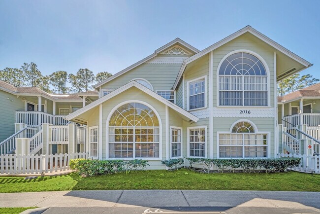Building Photo - 2014 Royal Bay Blvd