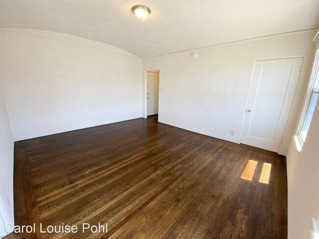 Building Photo - 375 14th Ave