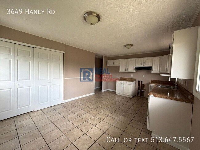 Building Photo - 3649 Haney Rd