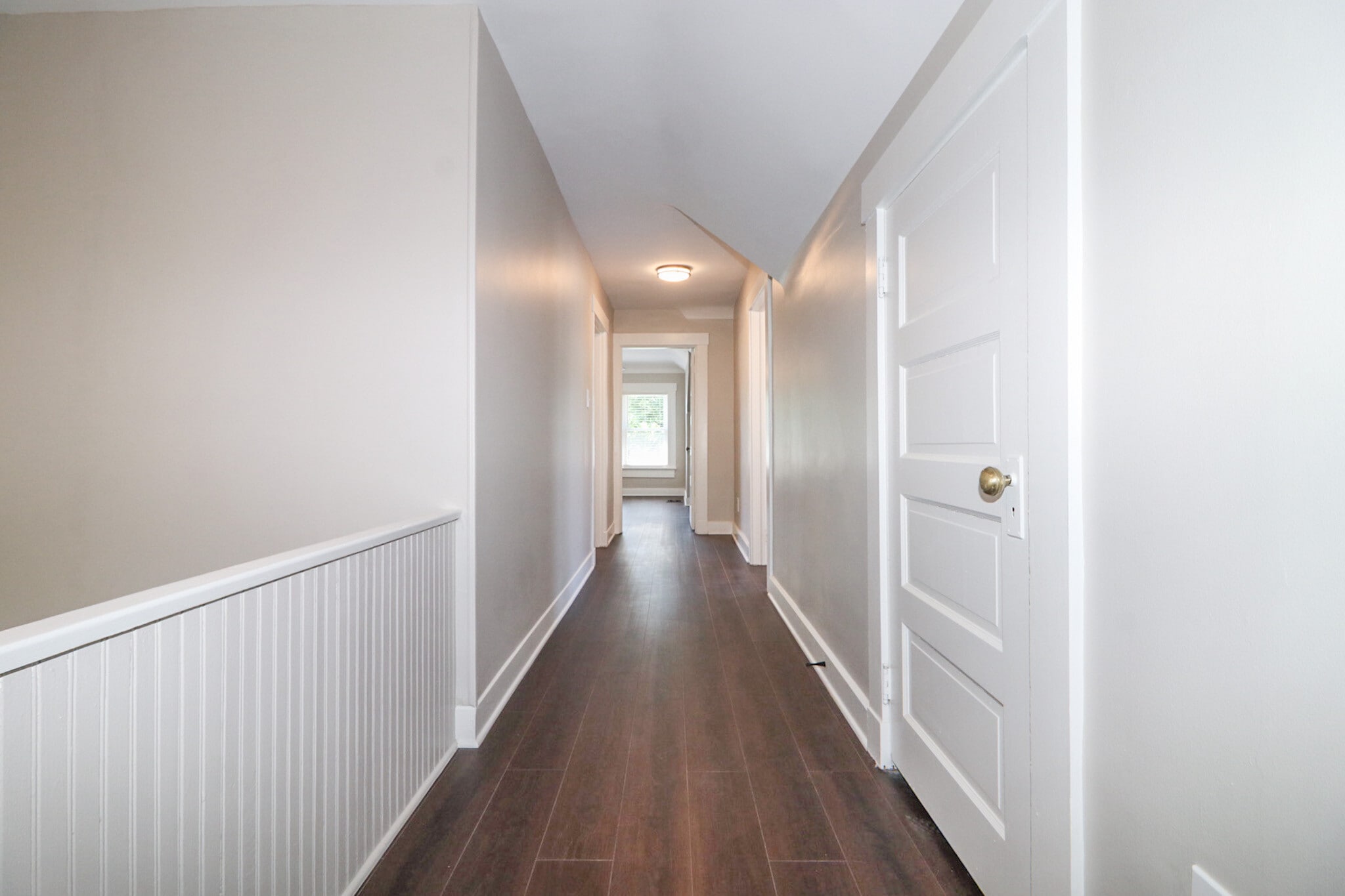 third story hallway - 1634 Elkton Pl