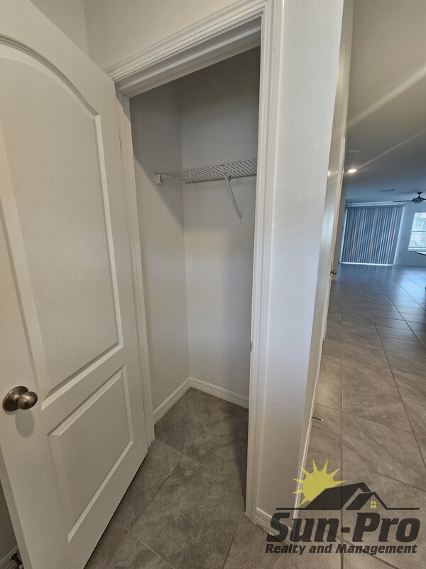 Building Photo - 11 1st St