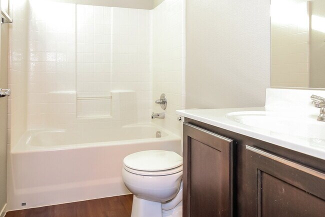 Building Photo - 5352 Brazelton St