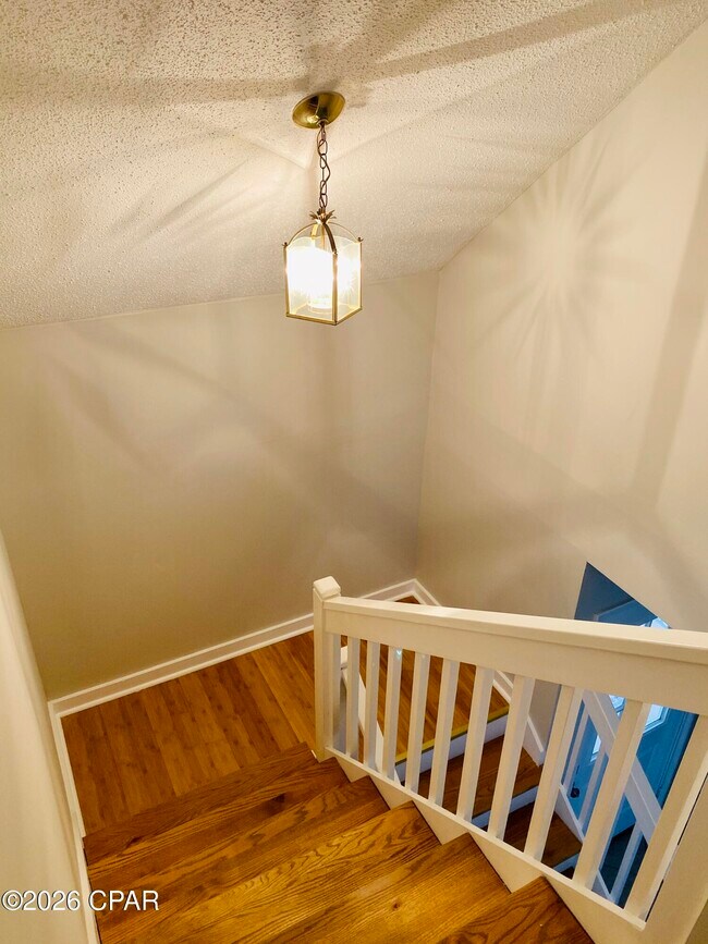 Building Photo - 4305 Bay Point Rd