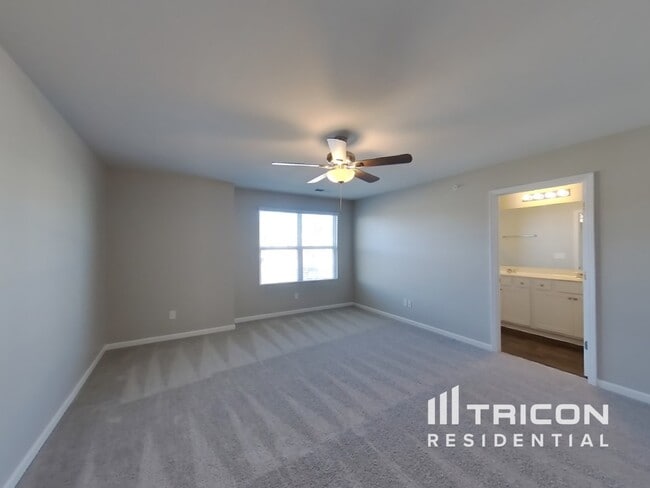 Building Photo - 149 Victory Cir
