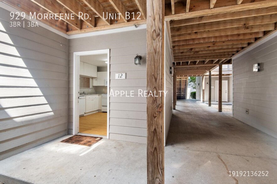 Building Photo - 929 Morreene Rd