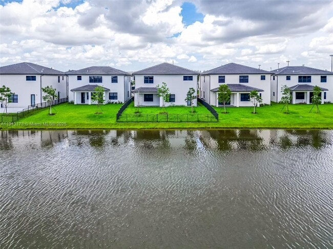 Primary Photo - 4276 SW 173rd Ave