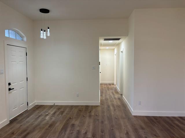 Building Photo - 7609 Munich Dr