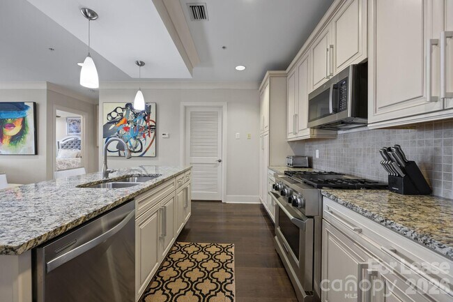 Building Photo - 222 S Caldwell St