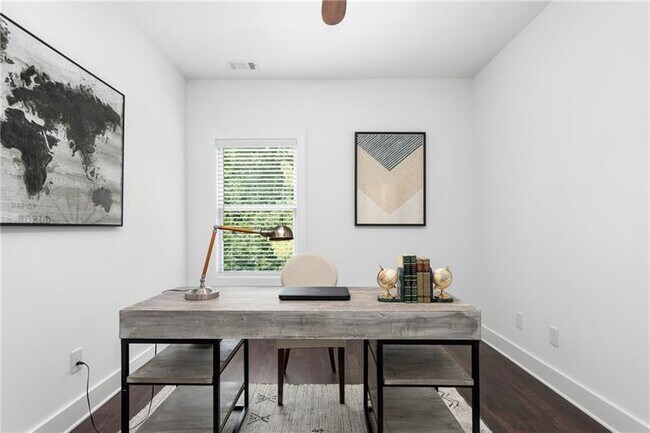 Building Photo - 173 Brush Creek Ct