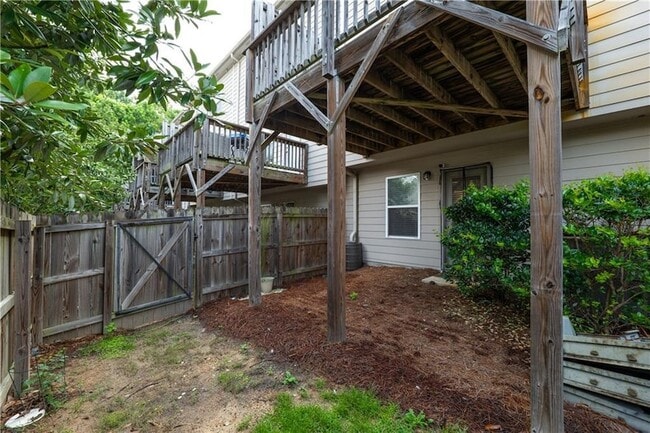 Building Photo - 915 Society Cir