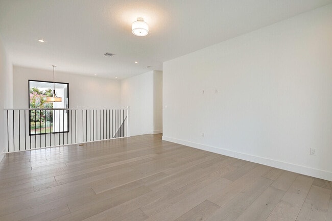 Building Photo - 8068 Laurel Falls Dr