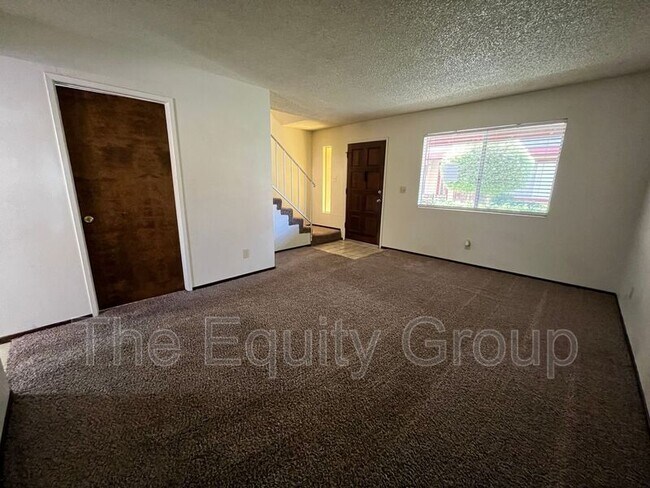 Building Photo - 850 N Williford Dr