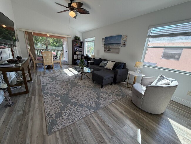 Building Photo - 26699 Little John Ct